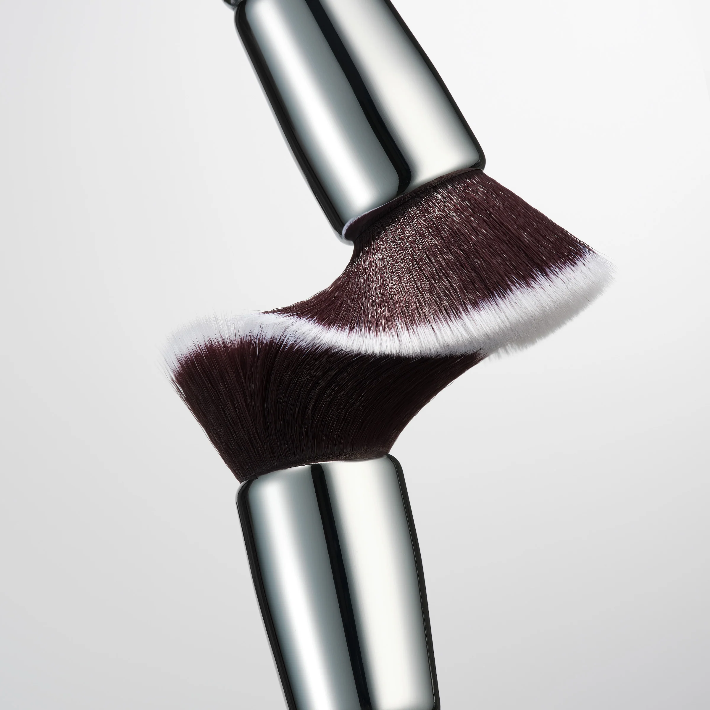 104 Foundation Buffer Brush - Image 5